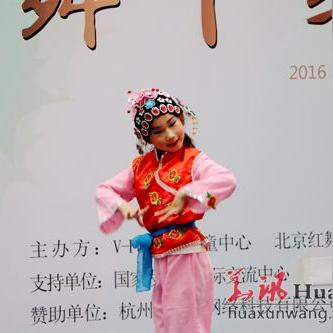 如何通过专业训练与积极参与全民乐舞活动，找回以前熟练的舞蹈技巧和热情？